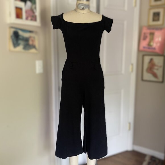 The Vanity Room BLACK Off-Shoulder Wide GAUCHO legs Jumpsuit Romper *X-SMALL* - Picture 1 of 7
